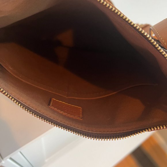 Rare Louis Vuitton Crossbody Bag - Picture 3 of 7